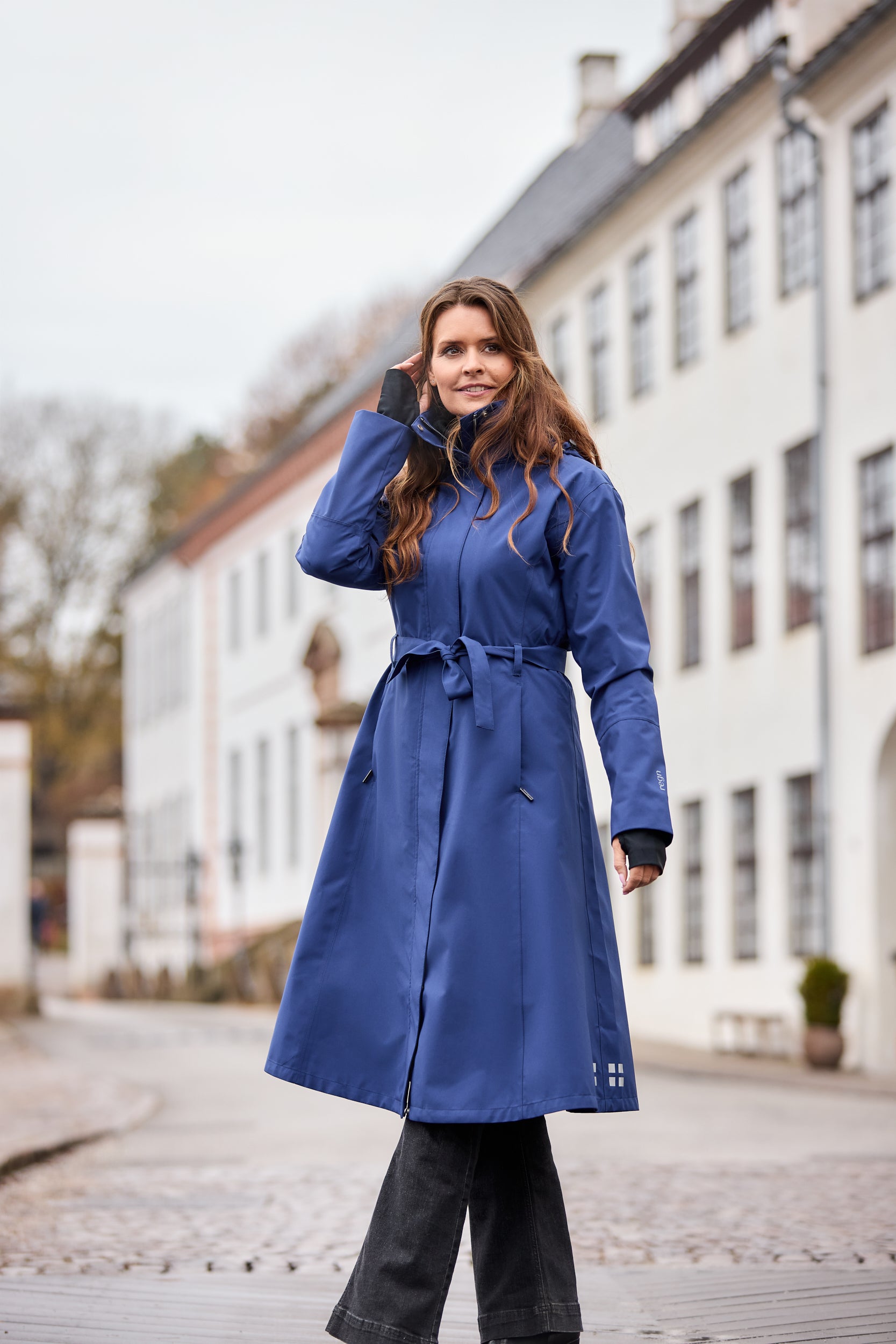Ina - Blue