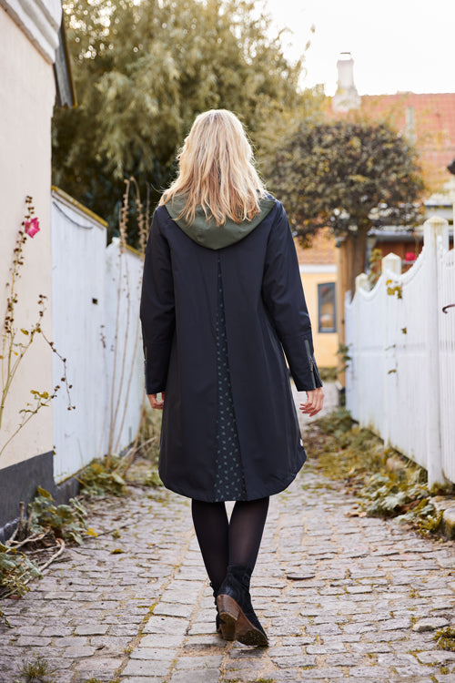 Emma - Black